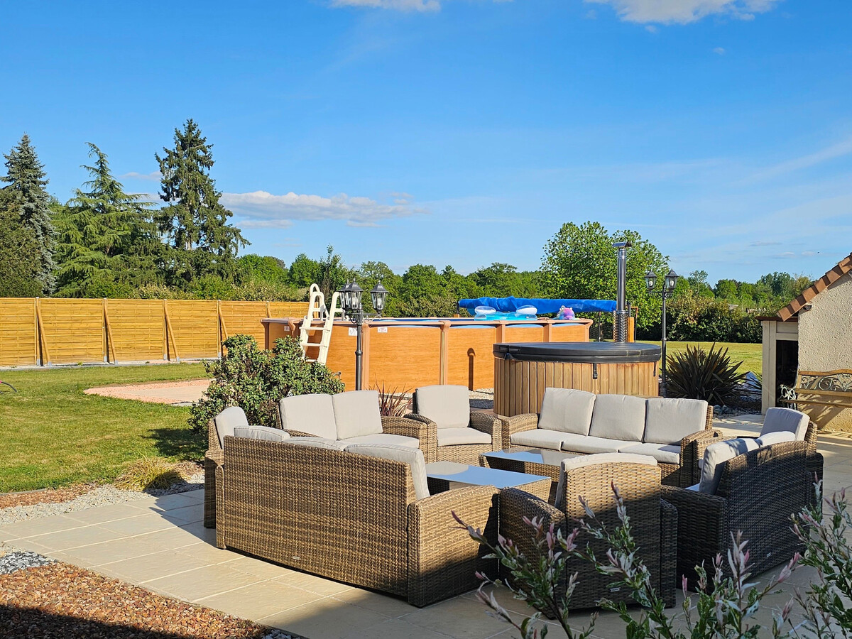 Gîte 12 personnes avec piscine chauffée près du Mans - Photo 1
