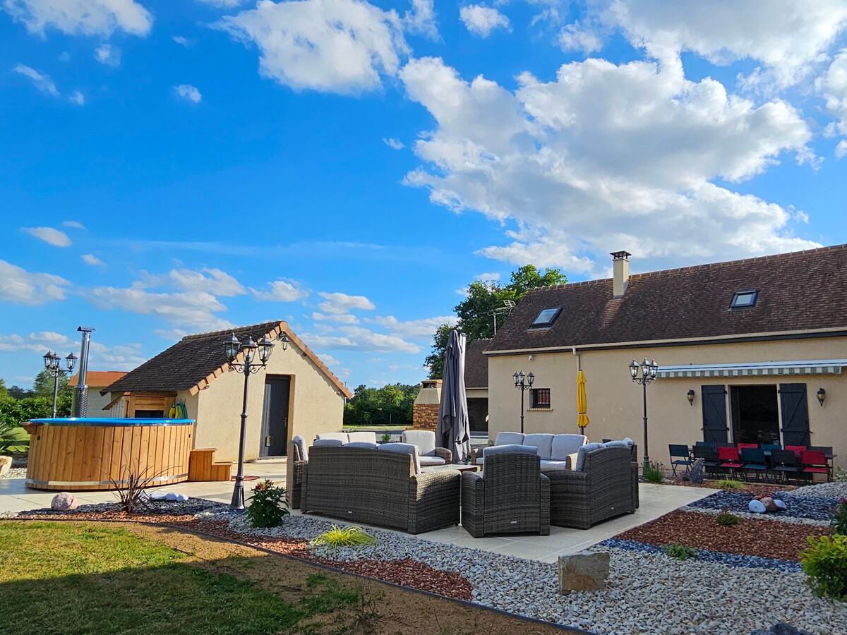 Gîte 12 personnes avec piscine chauffée près du Mans - Photo 4