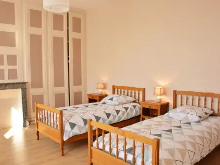 Gîte ancien presbytère 6 pers., jardin clos 2500 m² : photo 17