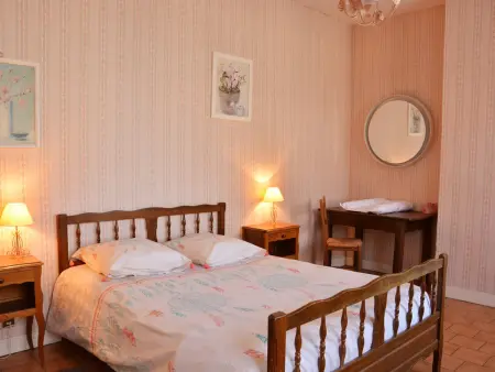 Gîte ancien presbytère 6 pers., jardin clos 2500 m² : photo 18