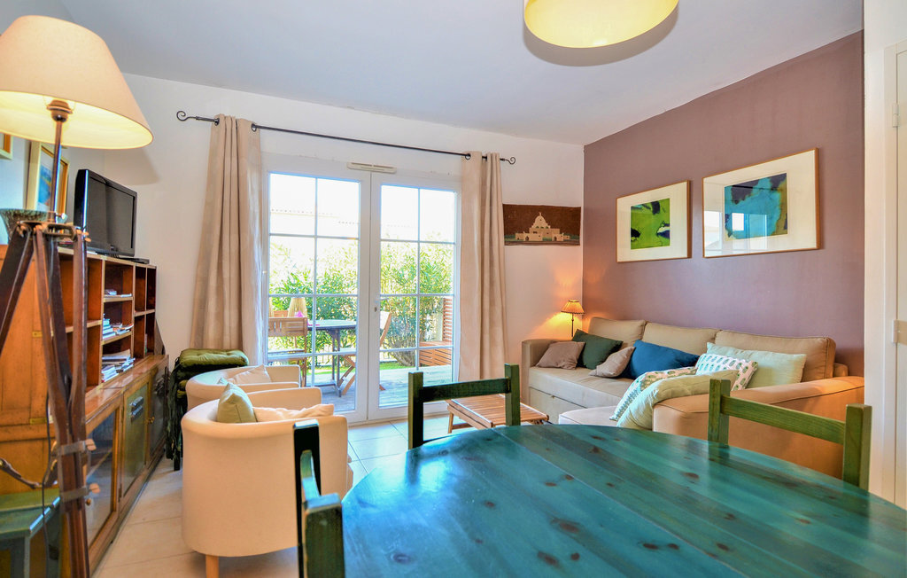 Maison avec terrasse sur le port d'Aigues-Mortes - Photo 3