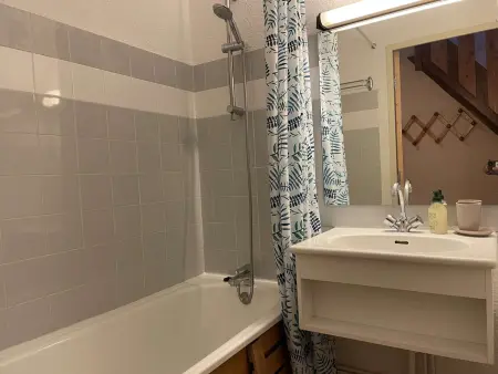 Appartement cosy 6 pers à Montgenèvre, pied des pistes, parking, proche centre et ESF - Photo 25