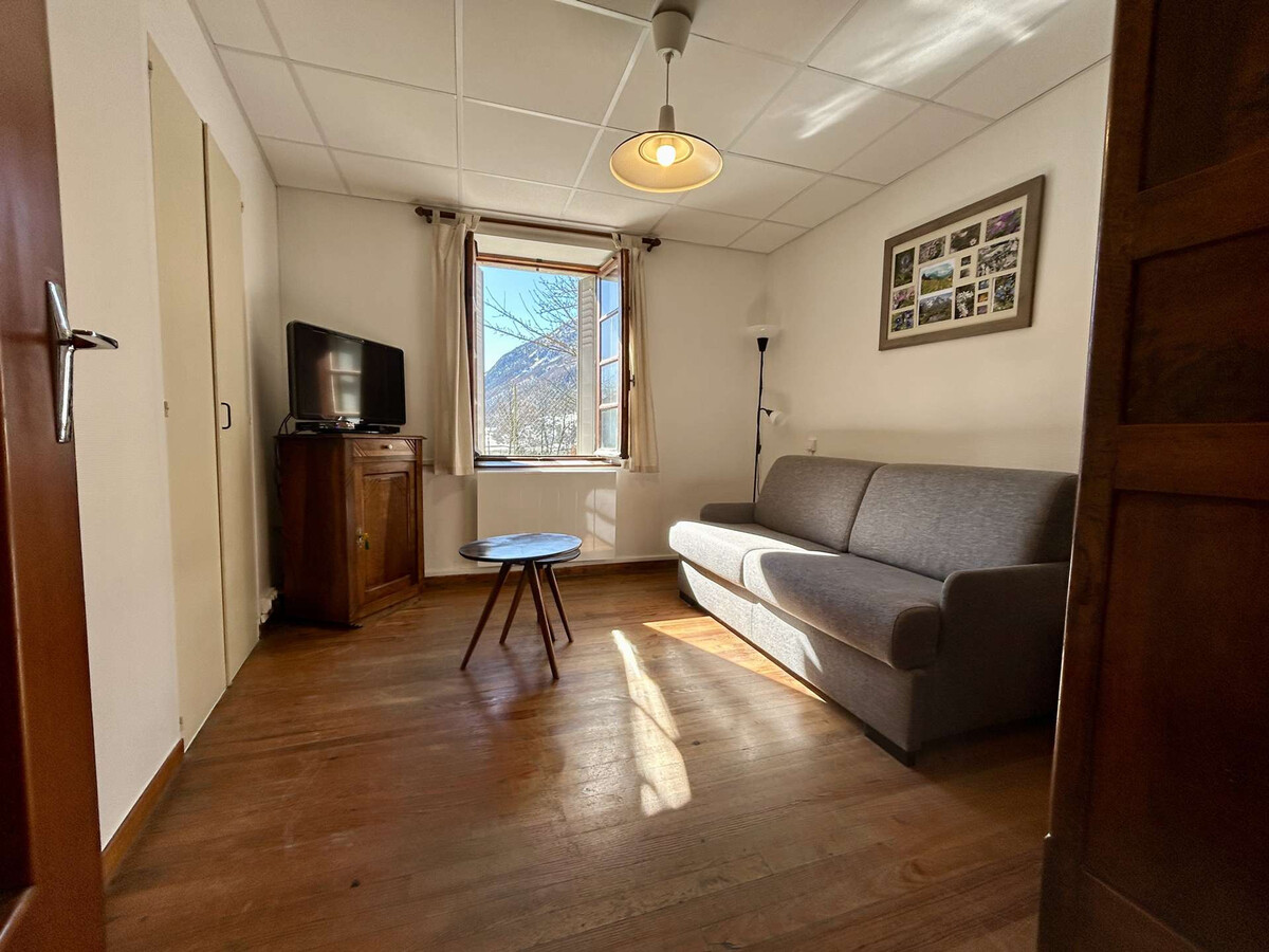 Appartement montagne Le Monêtier-les-Bains, jardin et animaux - Photo 1