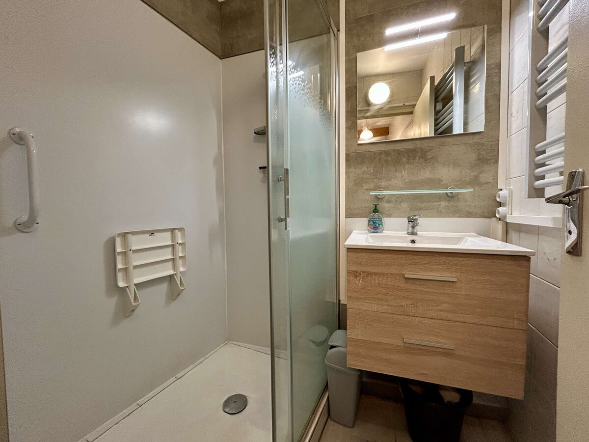 Appartement montagne Le Monêtier-les-Bains, jardin et animaux - Photo 8