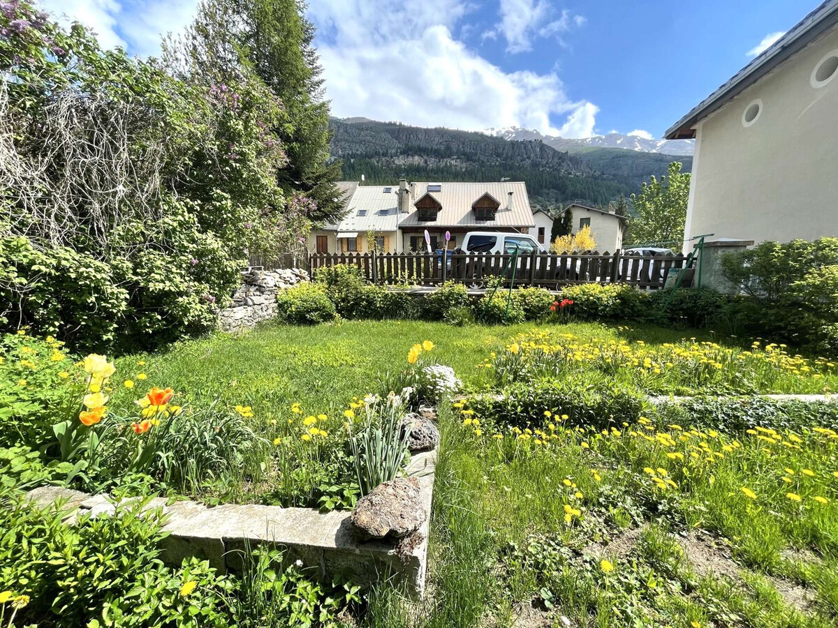 Appartement montagne Le Monêtier-les-Bains, jardin et animaux - Photo 11