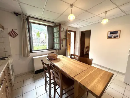 Location maison à Le Monêtier les Bains, Appartement Montagne : 2 Pces, 4 Couchages, Jardin, Animaux OK, Navette et Commerce Proches