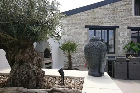 Villa La forge – Maison loft 16 pers, piscine & spa : photo 35