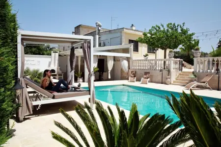 Luxury Vale Villa Locorotondo, Villa en Apulie avec Piscine et Barbecue - Photo 3