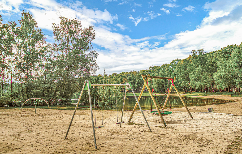 Maison 90 m² à Rekem-Lanaken, près du lac - Photo 24