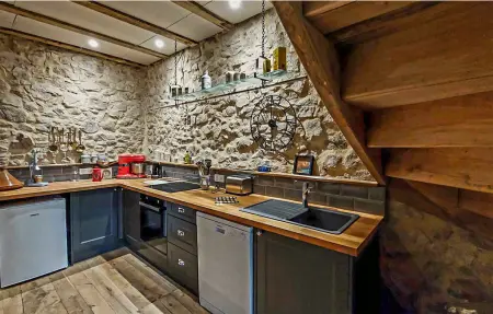 Beautifully renovated barn, Location Maison 8 personnes à Lunac - Photo 14
