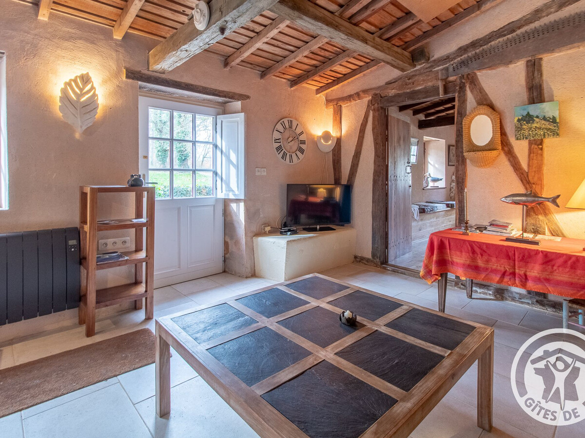 Gîte 2 personnes aux volets rouges près du château de Montreuil Bellay - Photo 10
