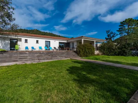 Villa Fautea, Location Villa 8 personnes à Sainte Lucie Porto Vecchio - Photo 5