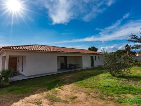 Villa Fautea, Location Villa 8 personnes à Sainte Lucie Porto Vecchio - Photo 24