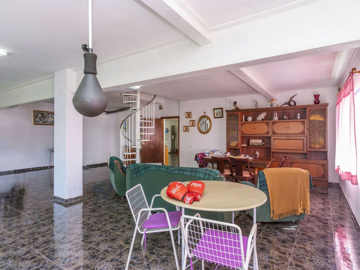 Villa Pedro – Maison 265 m² avec piscine privée à Els Boscos - Photo 18