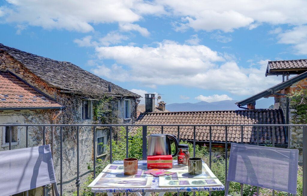 Maison vue Lac Majeur à Albagnano di Bee - Photo 2