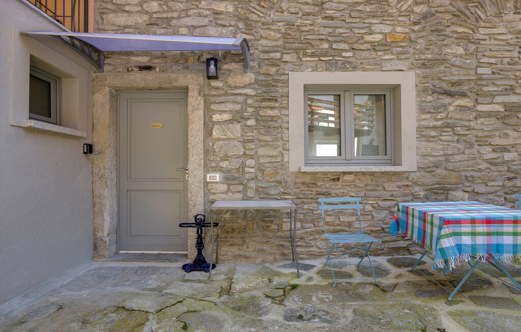 Maison vue Lac Majeur à Albagnano di Bee - Photo 9