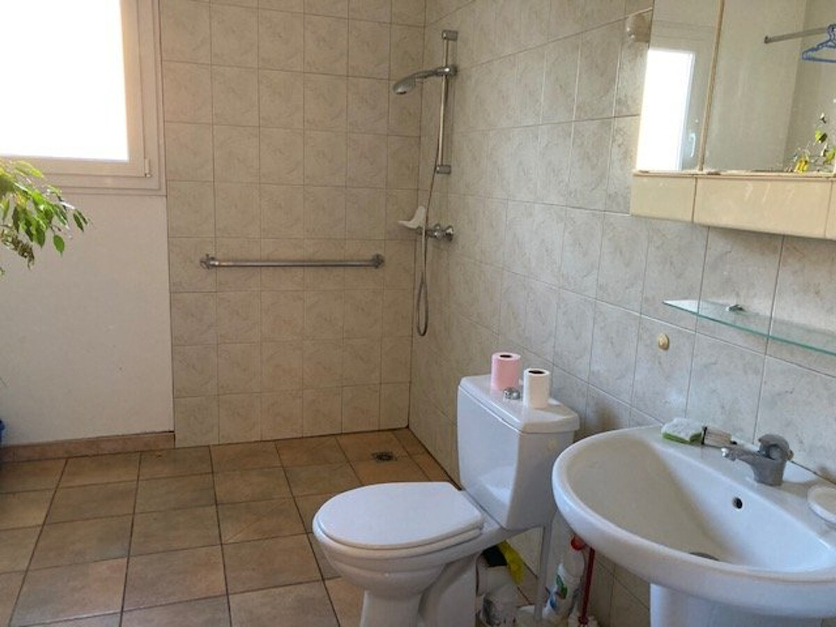 Maison 110 m² plain-pied, jardin cloturé, 3 ch. Céret - Photo 9