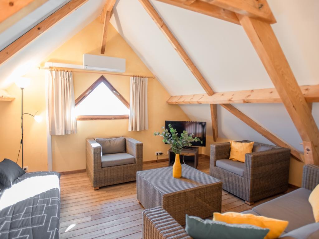 Maison avec piscine chauffée partagée à Lacapelle-Marival - Photo 8