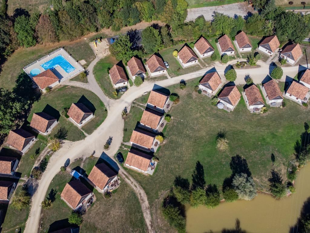 Maison avec piscine chauffée partagée à Lacapelle-Marival - Photo 27