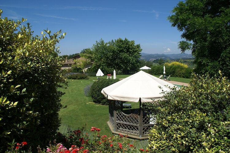 Maison Gherardi Granaio à Montone, piscine et jardin - Photo 20