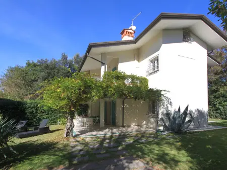 Villa Glicine à Forte dei Marmi, 190 m² pour 6 : photo 24