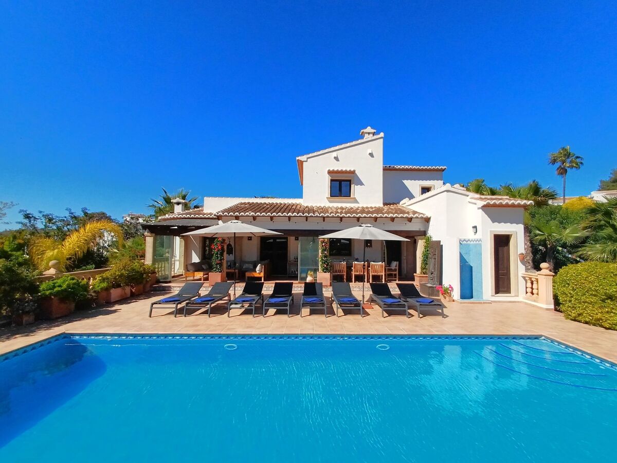 Villa Lantana – Javea, piscine chauffée et vue montagne - Photo 1