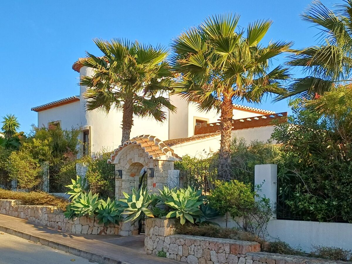 Villa Lantana – Javea, piscine chauffée et vue montagne - Photo 13