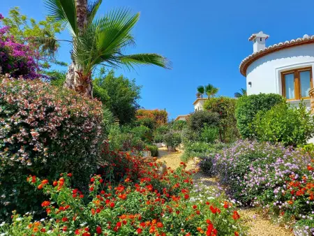 Villa Lantana – Javea, piscine chauffée et vue montagne : photo 8