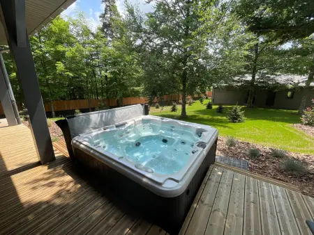 Lodge luxe golf avec bain à remous et piscine privée : photo 13
