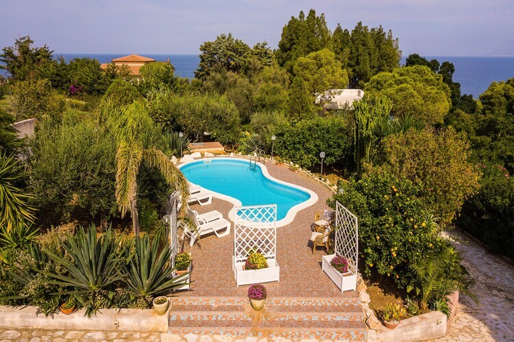 La Vela Sei – Maison 4 chambres piscine près de la plage - Photo 4