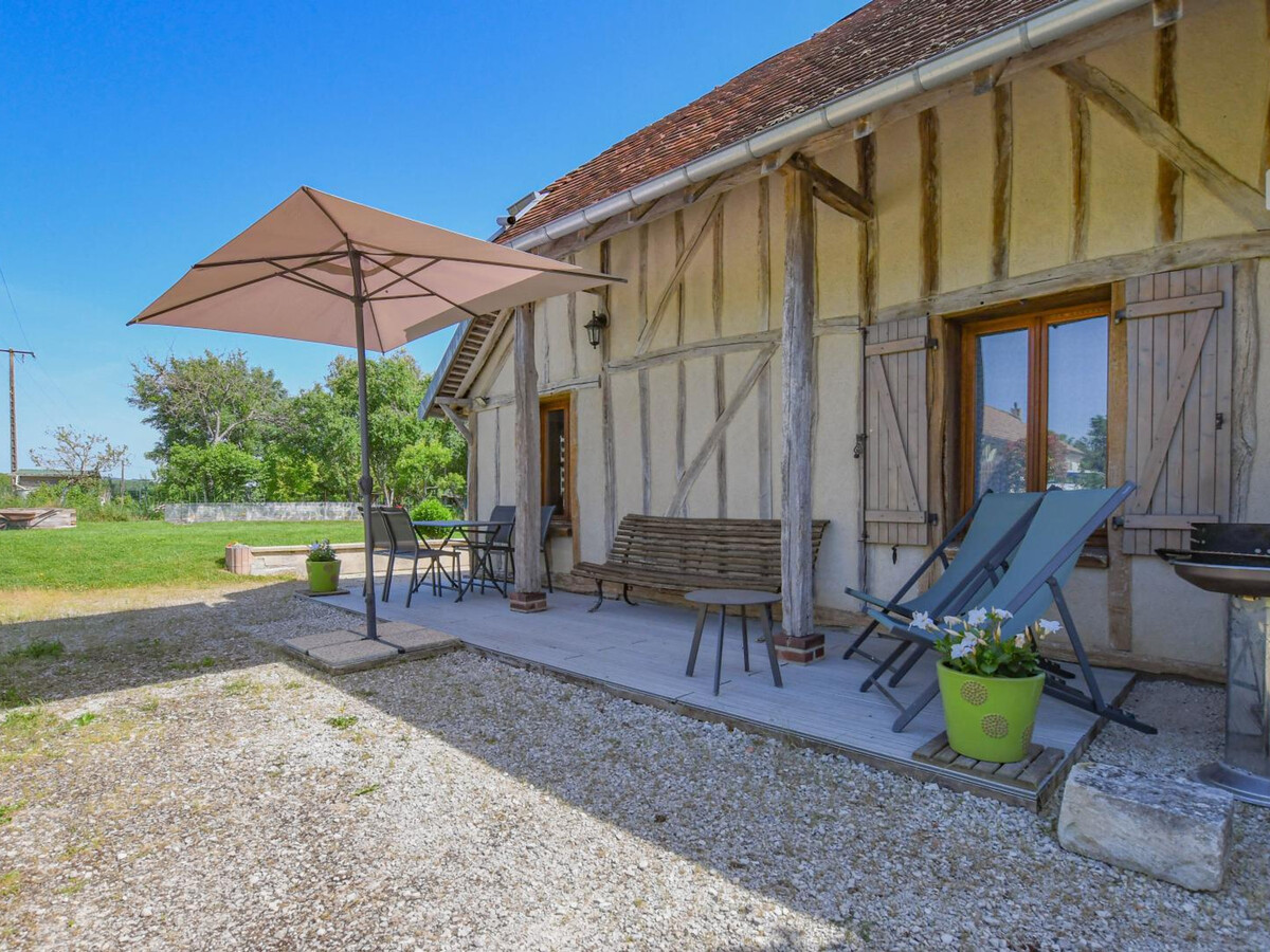 Maison plain-pied 2 pers. à Jeugny, terrasse et services inclus - Photo 2