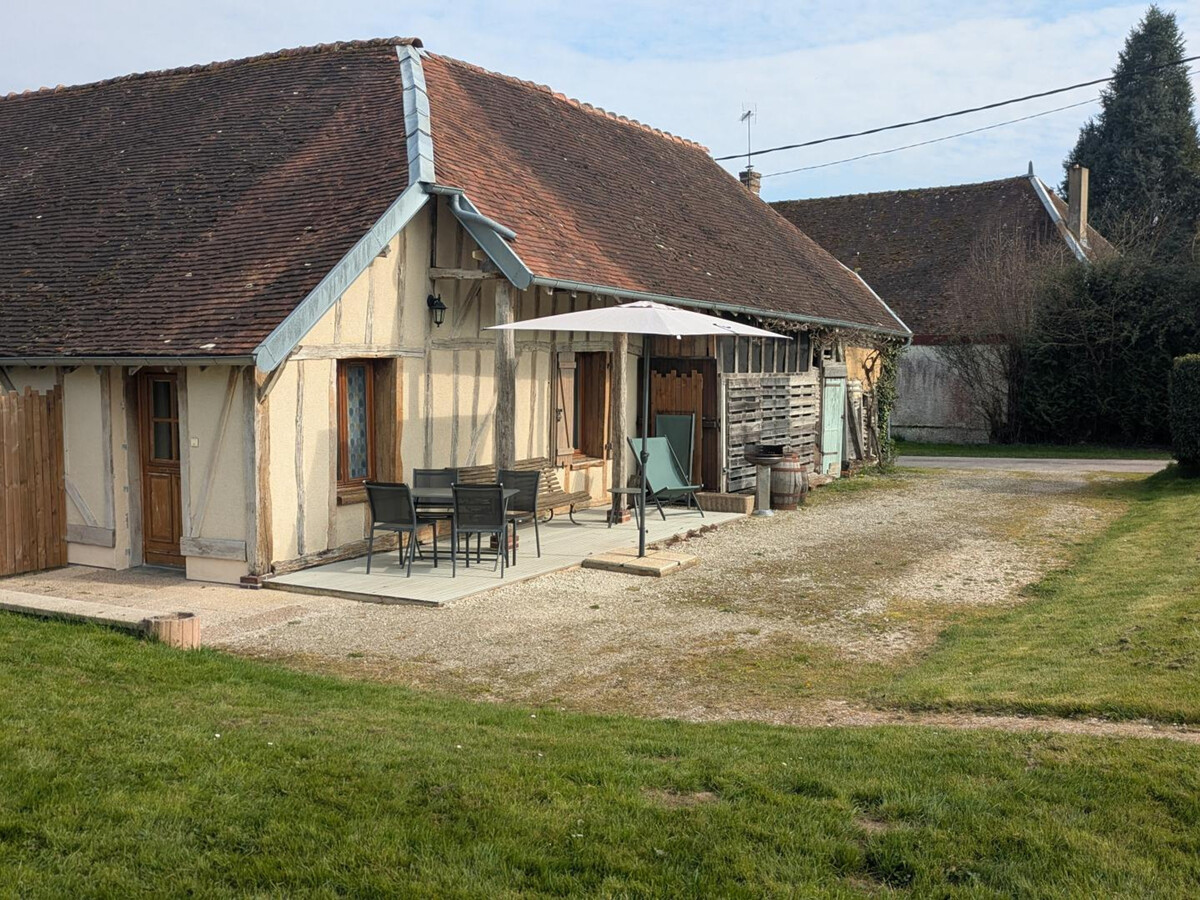 Maison plain-pied 2 pers. à Jeugny, terrasse et services inclus - Photo 13