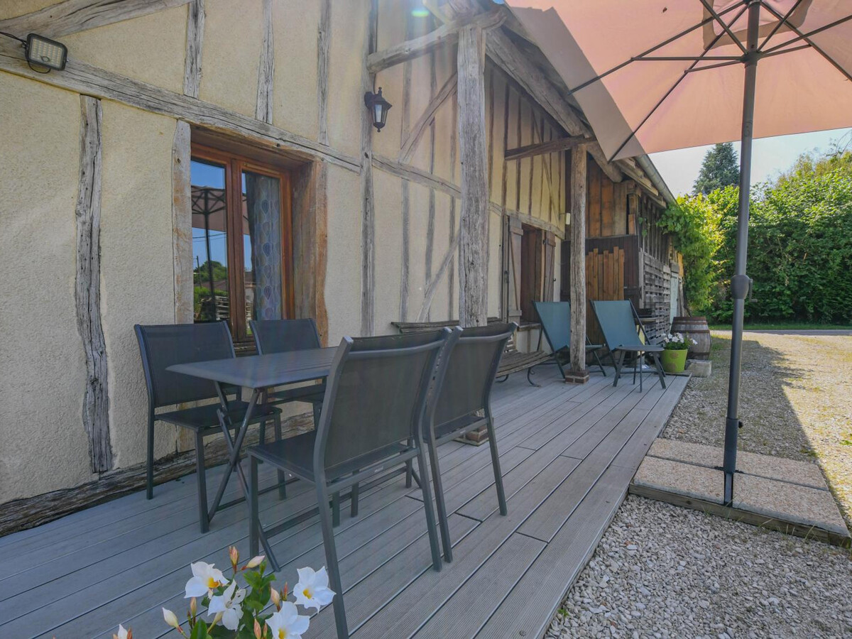 Maison plain-pied 2 pers. à Jeugny, terrasse et services inclus - Photo 14