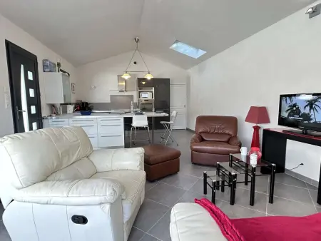Maison 2 chambres avec jardin clos et BBQ, 800m plage : photo 4