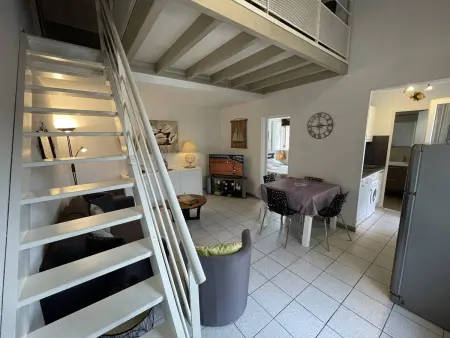 Villa 3 pièces mezzanine piscine tennis à Saint-Cyprien - Photo 1