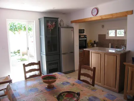 Villa 4 chambres 10 couchages, garage et jardin clos - Photo 2