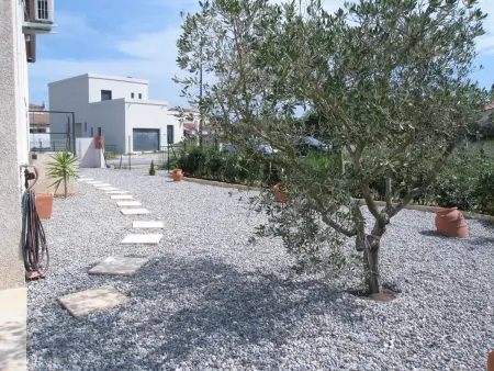Villa F4 plain-pied avec garage à Saint-Cyprien Village - Photo 4