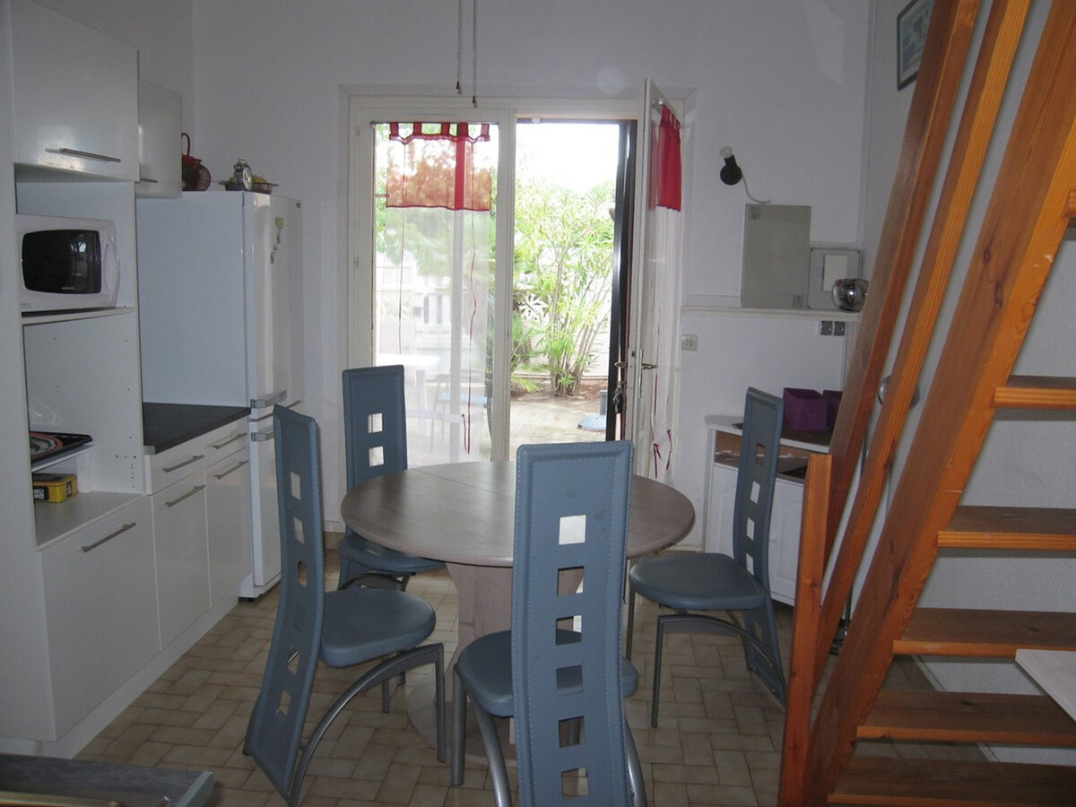 Villa T3 mezzanine climatisée, terrasse & parking à Saint-Cyprien - Photo 3