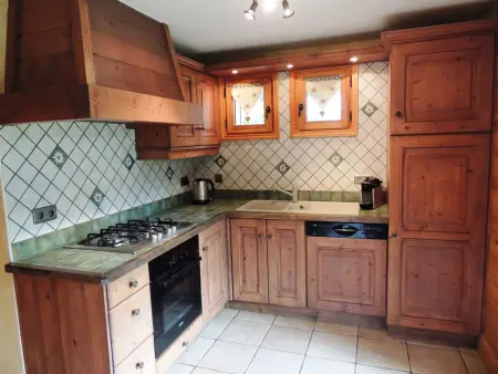 Chalet 4* aux Gets, confort et calme, 4 chambres en suite, proche des pistes - Photo 4