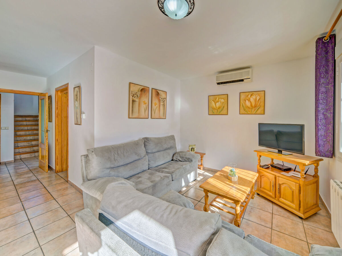 Maison mitoyenne à Calpe, piscines communes, parking privé - Photo 10