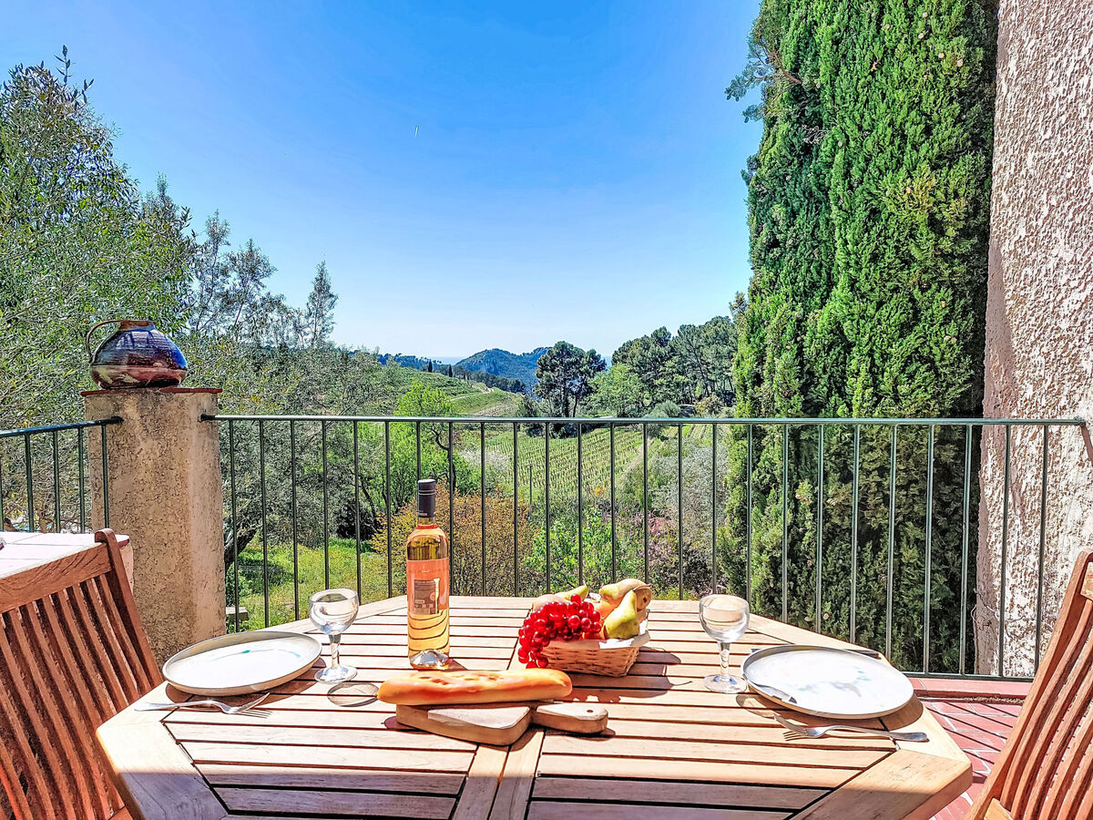 Le Mas de la Poterie – Vue mer et piscine eau de mer au Beausset - Photo 3