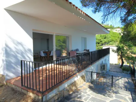 Maison familiale à Llançà, terrasses et climatisation - Photo 1