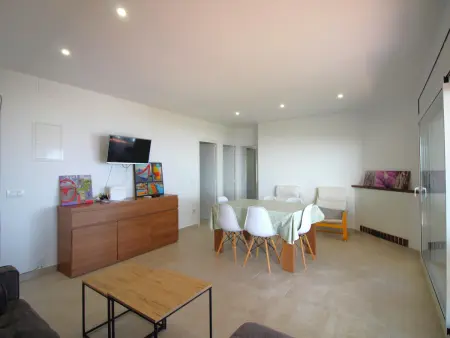 Maison familiale à Llançà, terrasses et climatisation - Photo 7
