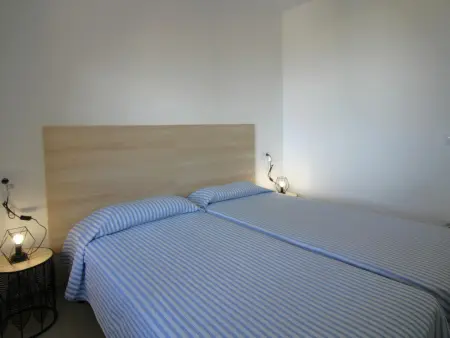 Maison familiale à Llançà, terrasses et climatisation - Photo 19