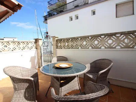 Maison canal à Roses, 500m de la plage : photo 2