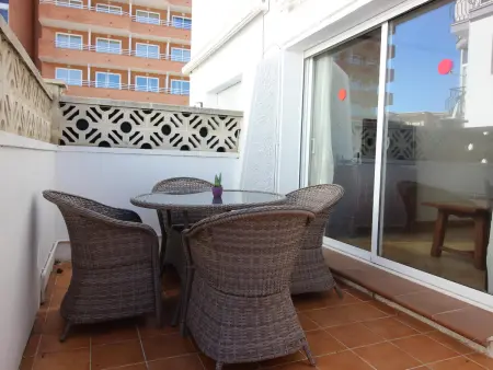 Maison canal à Roses, 500m de la plage : photo 4