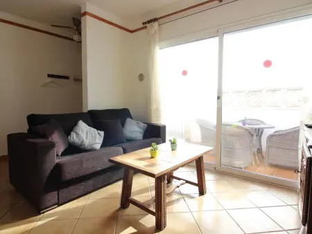Maison canal à Roses, 500m de la plage : photo 7