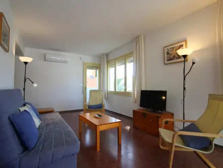 Maison familiale avec jardin à 100m de la plage de La Farella, à Llançà - Photo 3