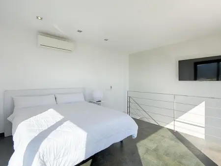 Maison Grifeu avec Piscine Partagée et Parking, Maison 6 personnes à Llançà - Photo 24