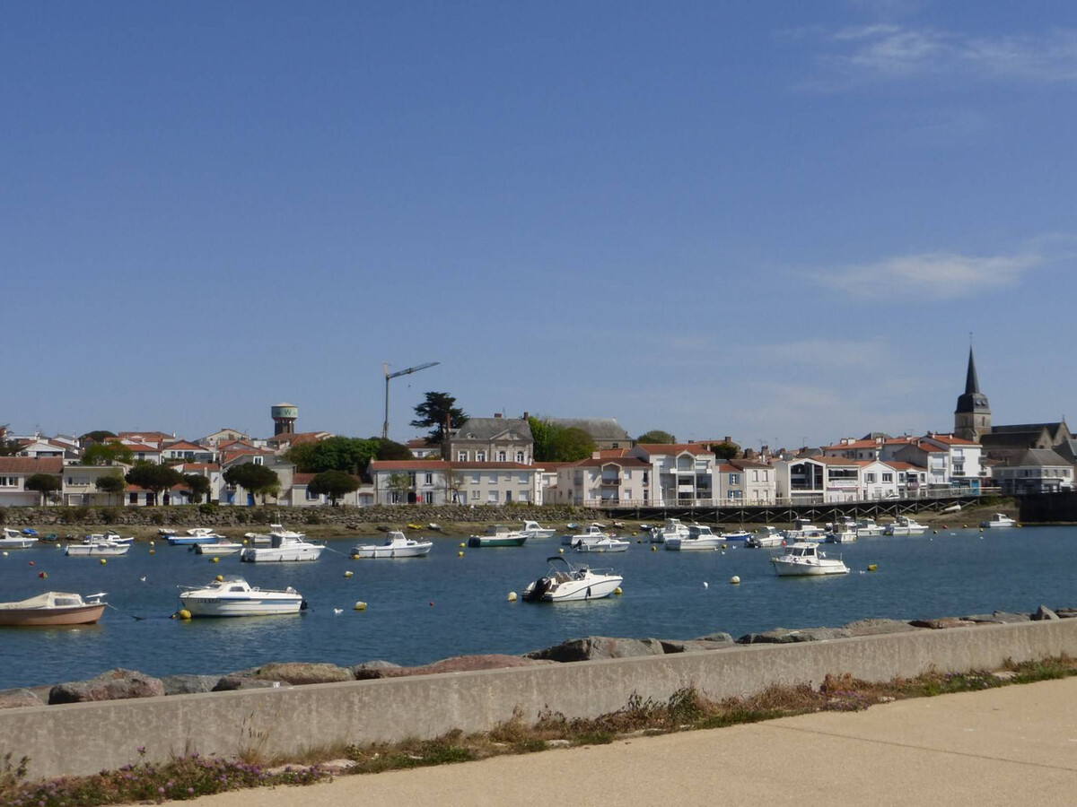 Maison 3 chambres à 1,2 km de la plage - Saint-Gilles-Croix-de-Vie - Photo 22
